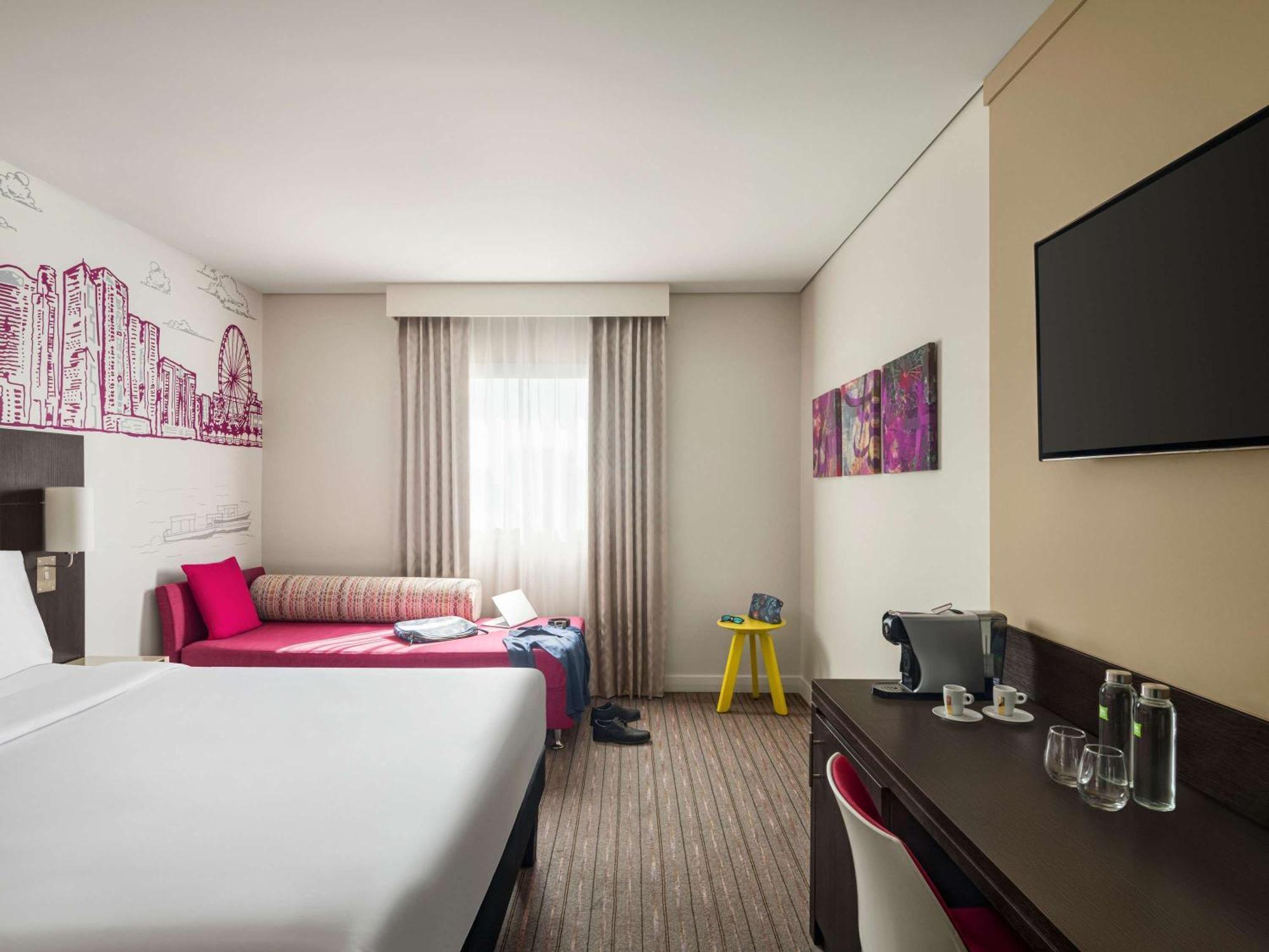 Ibis Styles Sharjah Exterior foto